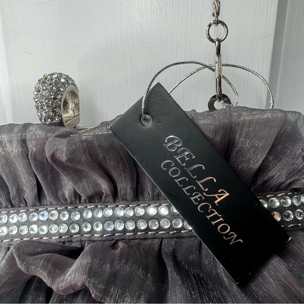 NWT Gray Ruffled Bella Collection Purse - Picture 3 of 7